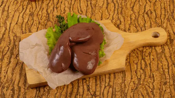 Nutrients in raw pork kidneys